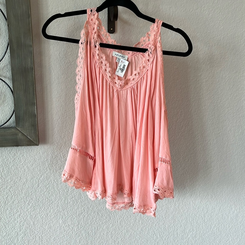 Runway Seven Solemio shirt with lace details and open shoulder cut. NEW